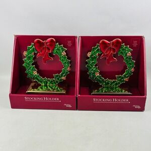 Linens n Things Holiday Holly Berry Christmas Wreath Stocking Holders Set of 2
